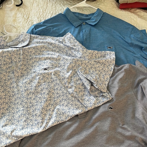 Vineyard Vines - Picture 1 of 7